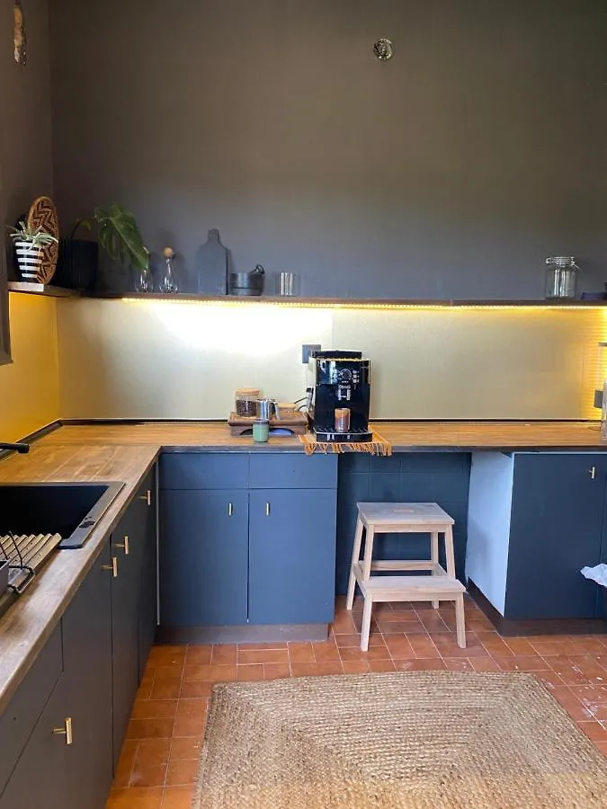 Charming Apartment In A Duplex With Garden & Balcony Cunit