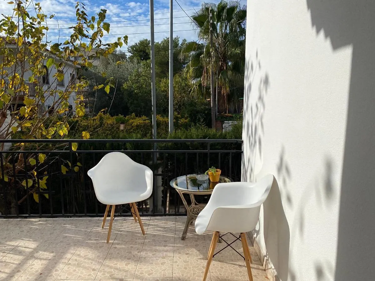 Charming Apartment In A Duplex With Garden & Balcony Cunit Spanien